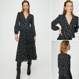 Aritzia Wilfred New Prairie Daisy Print Blouse